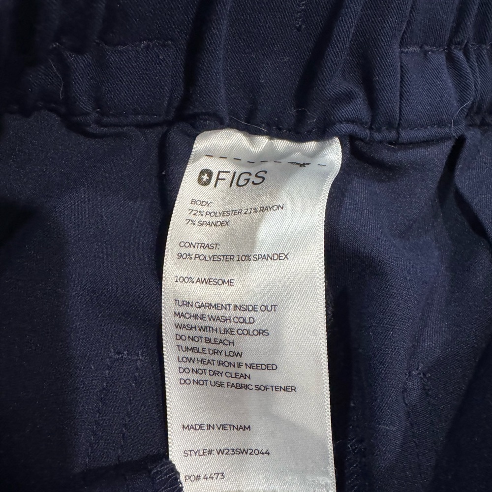Figs Women’s Navy High Waisted Dowa - Scrub Pants - Picture 3 of 4